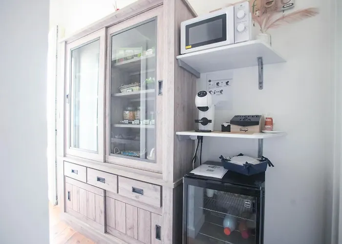 Alaya Bed & Breakfast