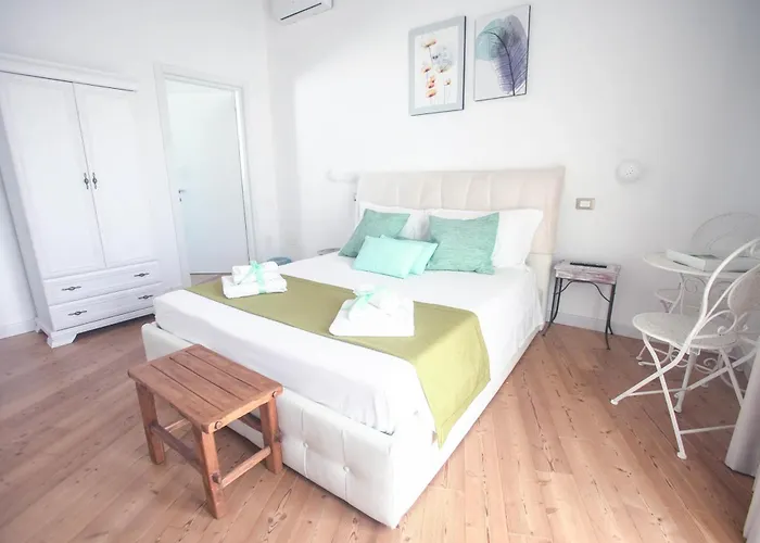 Bed & Breakfast Alaya 3*